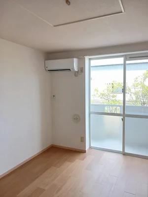 五十鈴ケ丘駅（三重県）のマンスリーマンション・ウィークリーマンション「メゾン浜郷　Ａ棟 102・洋室(No.1171823)」メイン画像