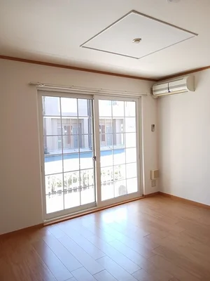 のマンスリーマンション・ウィークリーマンション「エレガント　Ｂ棟 102・洋室(No.1171886)」メイン画像