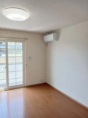 松阪市のマンスリーマンション・ウィークリーマンション「セレンディピティ 103・洋室(No.1172025)」メイン画像