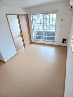 滋賀県の大東建託リーシング株式会社のマンスリーマンション・ウィークリーマンション「ソル・レヴェンテ　ドゥーエ 201・洋室(No.1172030)」メイン画像