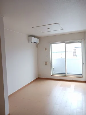 三重県の大東建託リーシング株式会社のマンスリーマンション・ウィークリーマンション「アイファインＥ 202・洋室(No.1172087)」メイン画像