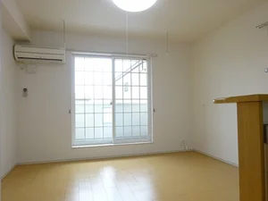 のマンスリーマンション・ウィークリーマンション「サン　ヴィラ 202・洋室(No.1172158)」メイン画像