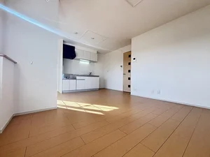 のマンスリーマンション・ウィークリーマンション「セレーノドゥーエ 101・洋室(No.1172234)」メイン画像