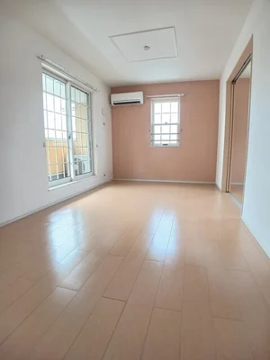 のマンスリーマンション・ウィークリーマンション「ビューティー・オアシス　Ⅰ 201・洋室(No.1172244)」メイン画像