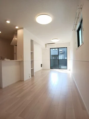 のマンスリーマンション・ウィークリーマンション「アイプレイス彦根Ⅱ 101・洋室(No.1172509)」メイン画像