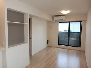 のマンスリーマンション・ウィークリーマンション「マルベリー　ヒルズ　Ⅱ 201・洋室(No.1172576)」メイン画像