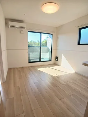 のマンスリーマンション・ウィークリーマンション「カーサ・彩 205・洋室(No.1172597)」メイン画像