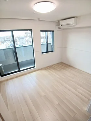 のマンスリーマンション・ウィークリーマンション「リ：ルーム　東近江 304・洋室(No.1172706)」メイン画像