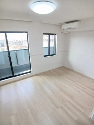 東近江市のマンスリーマンション・ウィークリーマンション「リ：ルーム　東近江 302・洋室(No.1172708)」メイン画像