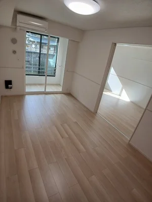 のマンスリーマンション・ウィークリーマンション「カルムメゾンＫ・Ⅱ 102・洋室(No.1172776)」メイン画像