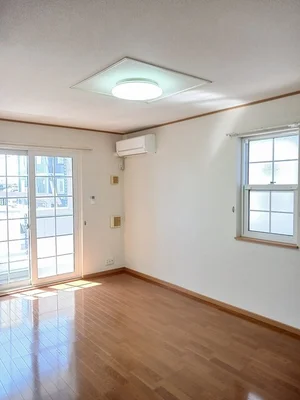 松阪市のマンスリーマンション・ウィークリーマンション「花メゾンＣ 311・洋室(No.1172797)」メイン画像