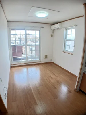 のマンスリーマンション・ウィークリーマンション「モン　ポローニヤ 201・洋室(No.1172869)」メイン画像