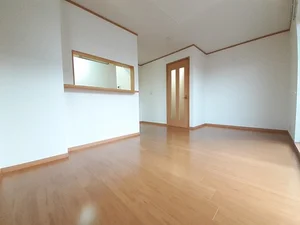 兵庫県のマンスリーマンション・ウィークリーマンション「カモミールⅢ　Ａ 101・洋室(No.1172898)」メイン画像