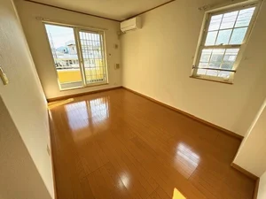 のマンスリーマンション・ウィークリーマンション「ヴェルサン・アベニュⅡ 203・洋室(No.1172915)」メイン画像