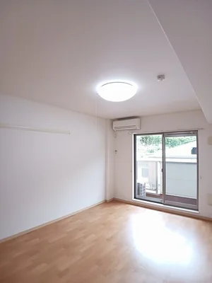 のマンスリーマンション・ウィークリーマンション「Ｐｒｏｍｅｎａｄｅ　Ｆｕｊｉ 203・洋室(No.1173077)」メイン画像