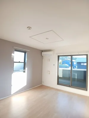 滋賀県のマンスリーマンション・ウィークリーマンション「ローズ・スターデン・ジン 202・洋室(No.1173425)」メイン画像