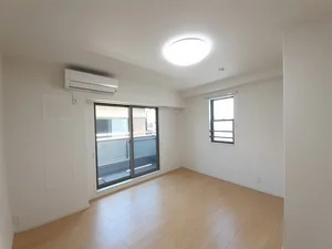 京都府の大東建託リーシング株式会社のマンスリーマンション・ウィークリーマンション「パラッツオ城陽 202・洋室(No.1173458)」メイン画像