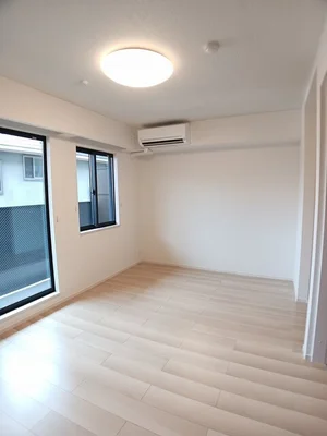 滋賀県のマンスリーマンション・ウィークリーマンション「Ｎｏｂｅｌ　Ｄｉｇｎｉｔｙ 203・洋室(No.1173628)」メイン画像