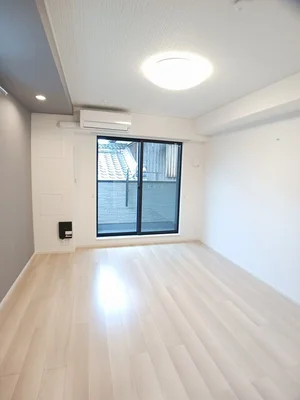 のマンスリーマンション・ウィークリーマンション「ルピナス　イースト 201・洋室(No.1173683)」メイン画像