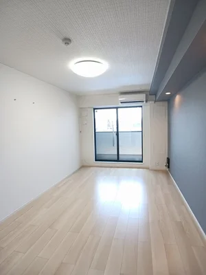 滋賀県のマンスリーマンション・ウィークリーマンション「ウエスト　コミタリアⅢ 203・洋室(No.1173697)」メイン画像