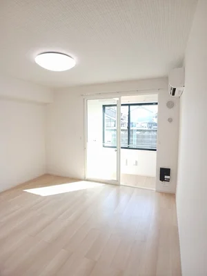 甲賀市のマンスリーマンション・ウィークリーマンション「ソラーナ 102・洋室(No.1173726)」メイン画像