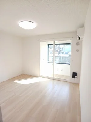 貴生川駅（滋賀県）のマンスリーマンション・ウィークリーマンション「ソラーナ 101・洋室(No.1173727)」メイン画像