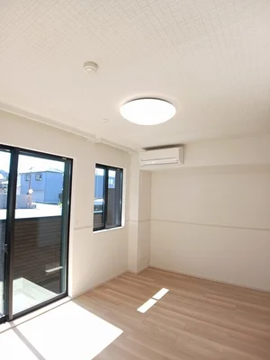 滋賀県の大東建託リーシング株式会社のマンスリーマンション・ウィークリーマンション「レスパスカルム 102・洋室(No.1173828)」メイン画像