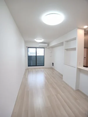 のマンスリーマンション・ウィークリーマンション「ベラーノ　Ⅱ 203・洋室(No.1173914)」メイン画像