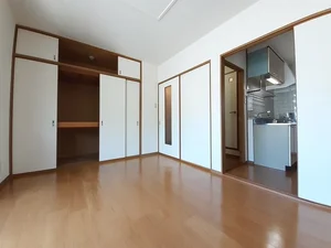 のマンスリーマンション・ウィークリーマンション「グリーンコーポ中塚 203・洋室(No.1173969)」メイン画像