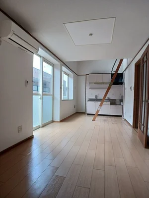 のマンスリーマンション・ウィークリーマンション「サンセールⅢ 202・洋室(No.1174007)」メイン画像