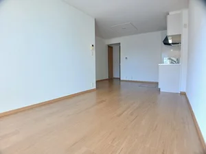 のマンスリーマンション・ウィークリーマンション「プラム・ジェルメ 102・洋室(No.1174251)」メイン画像