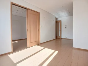 鶴居駅（兵庫県）のマンスリーマンション・ウィークリーマンション「プロムナード 202・洋室(No.1174286)」メイン画像