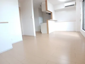 飾磨駅（兵庫県）のマンスリーマンション・ウィークリーマンション「アンソレイエ飾磨　Ⅱ番館 203・洋室(No.1174447)」メイン画像