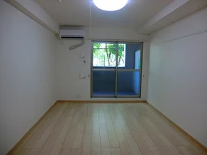 兵庫県のマンスリーマンション・ウィークリーマンション「ポーシェガーデン２ 107・洋室(No.1174454)」メイン画像