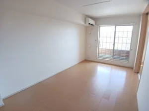 のマンスリーマンション・ウィークリーマンション「ソレイユ　Ⅱ番館 203・洋室(No.1174464)」メイン画像