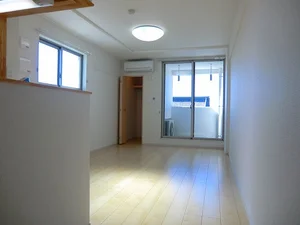 のマンスリーマンション・ウィークリーマンション「ブリーズコート城北 201・洋室(No.1174561)」メイン画像