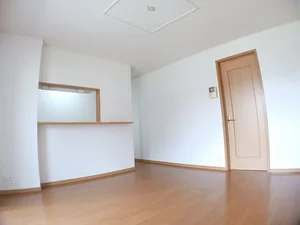 のマンスリーマンション・ウィークリーマンション「ソレアードⅢ 101・洋室(No.1175203)」メイン画像