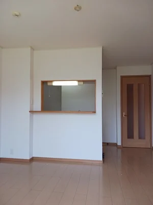 のマンスリーマンション・ウィークリーマンション「レットル・ダムール　Ⅲ 105・洋室(No.1175310)」メイン画像