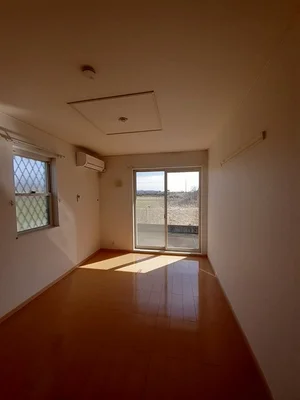 のマンスリーマンション・ウィークリーマンション「コートジュネス　Ⅴ 101・洋室(No.1175335)」メイン画像