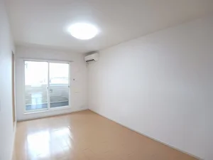 のマンスリーマンション・ウィークリーマンション「ヒーリング　ヴィレッジ 303・洋室(No.1175404)」メイン画像