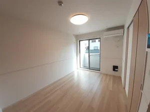 のマンスリーマンション・ウィークリーマンション「ＨｅｒｉｔａｇｅⅠ 103・洋室(No.1175715)」メイン画像