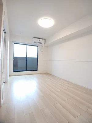 のマンスリーマンション・ウィークリーマンション「ザ・ビレッジグリーン木ノ本Ⅲ 205・洋室(No.1175811)」メイン画像