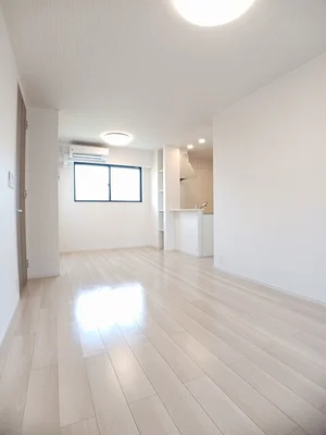 のマンスリーマンション・ウィークリーマンション「サンリットⅠ　（和歌山市内原） 103・洋室(No.1175814)」メイン画像