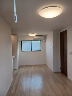 のマンスリーマンション・ウィークリーマンション「サンリットⅡ　（和歌山市内原） 202・洋室(No.1175815)」メイン画像