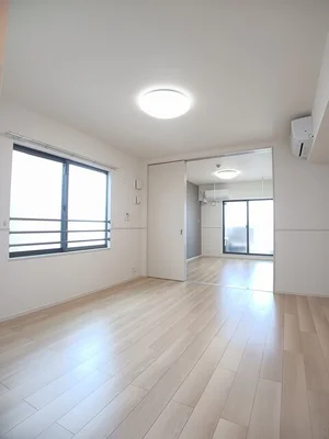 和歌山市駅（和歌山県）のマンスリーマンション・ウィークリーマンション「ヒカルサ和歌山本町 301・洋室(No.1175941)」メイン画像