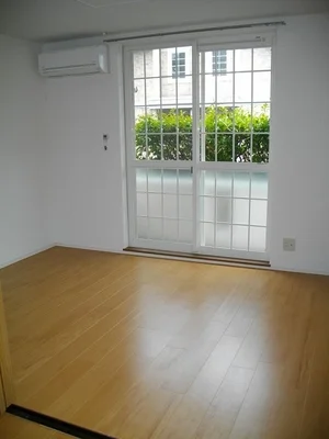 鳥取県のマンスリーマンション・ウィークリーマンション「セーリオＡ 102・洋室(No.1176101)」メイン画像