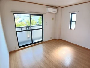 鳥取看護大学周辺のマンスリーマンション・ウィークリーマンション「パークサイドひいらぎ 208・洋室(No.1176176)」メイン画像