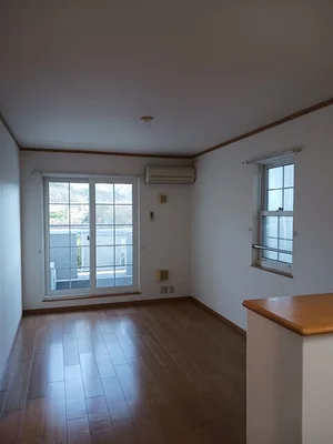 のマンスリーマンション・ウィークリーマンション「エスプワールＩ（アイ）Ⅱ 201・洋室(No.1176192)」メイン画像