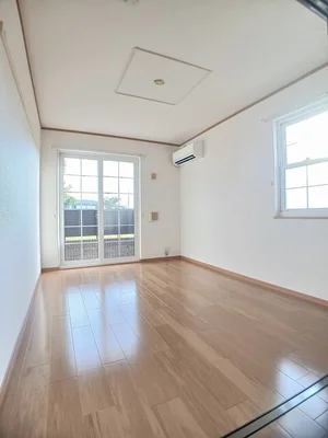 のマンスリーマンション・ウィークリーマンション「コモド・ピアッツァⅠ 101・洋室(No.1176213)」メイン画像