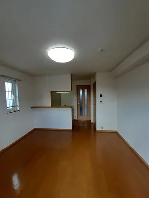 のマンスリーマンション・ウィークリーマンション「ルーナ　ルーチェ　Ⅱ 206・洋室(No.1176249)」メイン画像